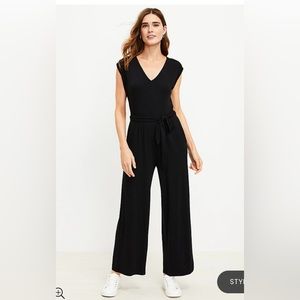 Ann Taylor LOFT Stretchy Jumpsuit Large